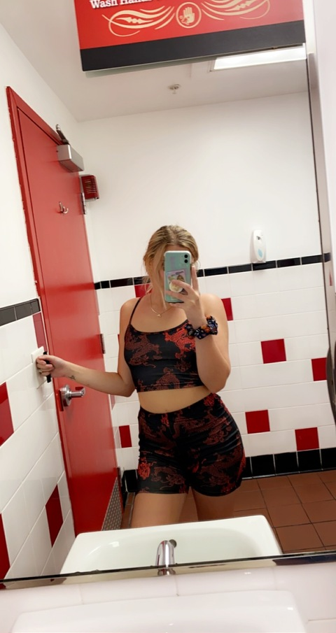 Leaked kypeachy header onlyfans leaked