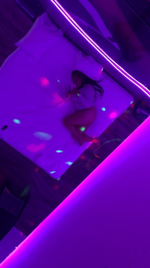 Leaked ladiabla_27 header onlyfans leaked