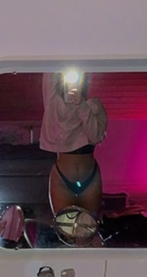 Leaked lailaanderson header onlyfans leaked