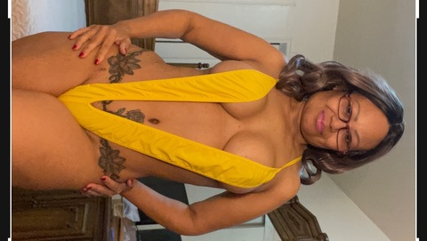 Leaked lapatronakc1 header onlyfans leaked