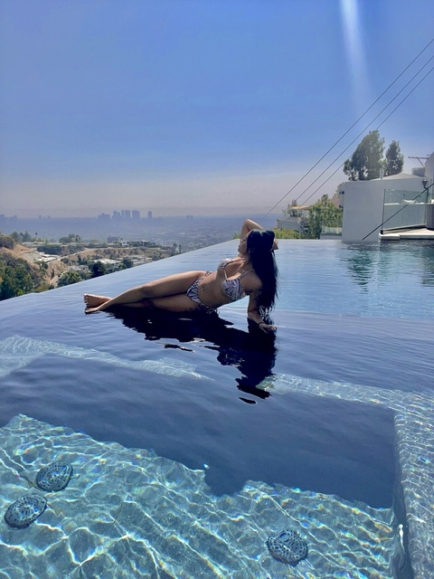 Leaked lingcakes header onlyfans leaked