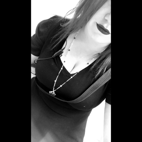 Leaked little.r3d header onlyfans leaked
