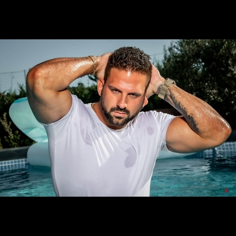 Leaked lorenzoviota header onlyfans leaked