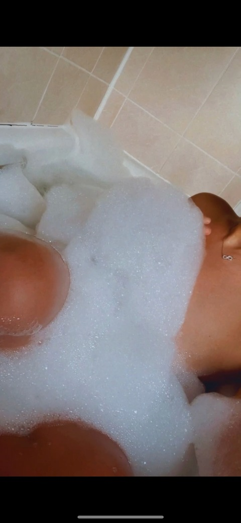 Leaked loulou443 header onlyfans leaked