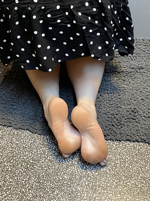 Leaked lovemysoles1 header onlyfans leaked