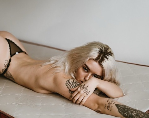Leaked lulysca_free header onlyfans leaked