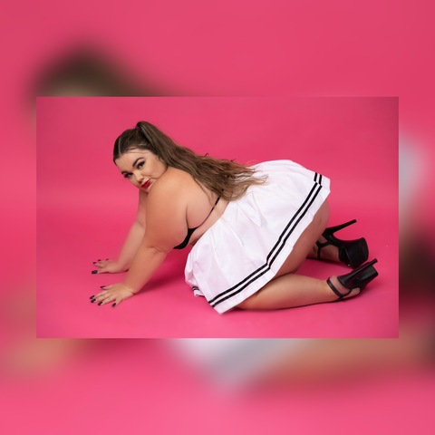 Leaked lushiouslauryn header onlyfans leaked