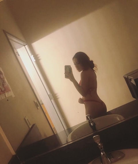 Leaked makamae header onlyfans leaked