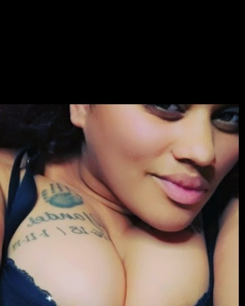 Leaked mamii_95 header onlyfans leaked