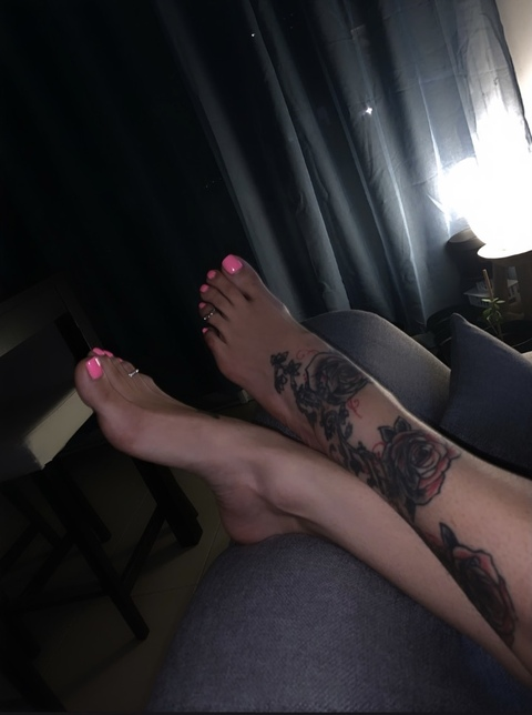Leaked meifrenchfeet header onlyfans leaked