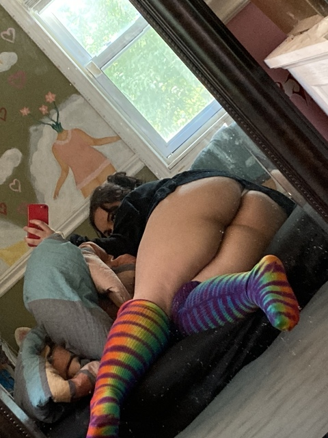 Leaked mellaapis header onlyfans leaked