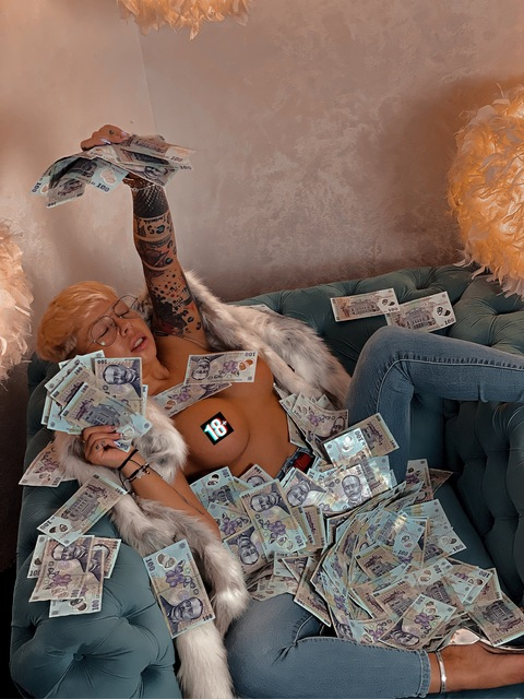 Leaked mickycostache header onlyfans leaked