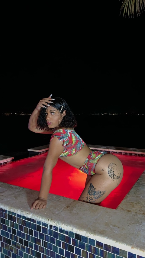 Leaked miichymariell29 header onlyfans leaked