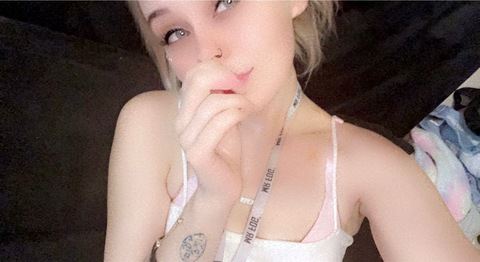 Leaked miss.r0xy header onlyfans leaked
