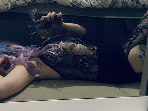 Leaked mrsadelaine header onlyfans leaked