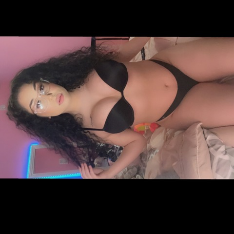 Leaked mspeachy22 header onlyfans leaked