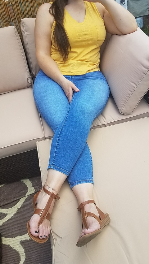 Leaked myprettywifesfeet header onlyfans leaked