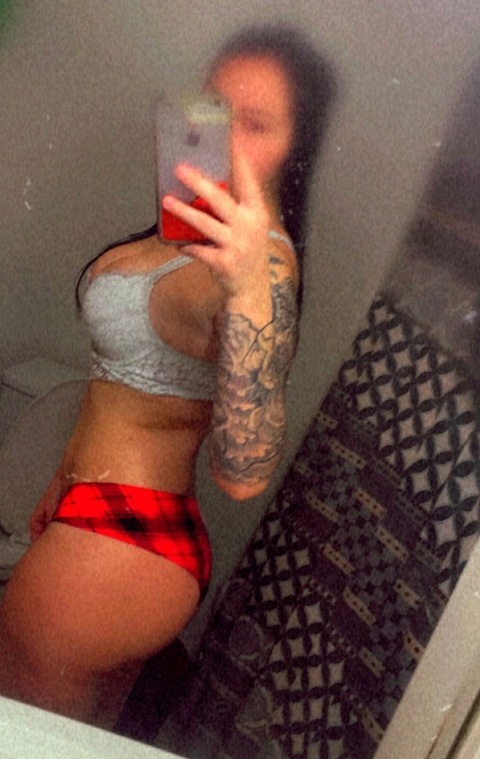 Leaked niarae98 header onlyfans leaked
