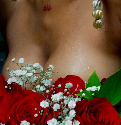 Leaked nipsetusa header onlyfans leaked