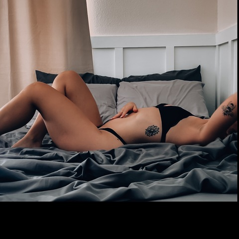 Leaked page_alli header onlyfans leaked