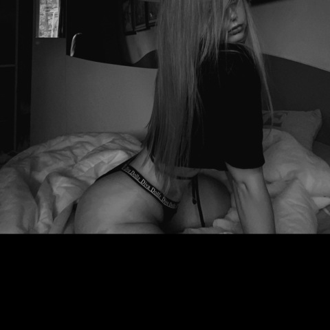 Leaked patribelinni header onlyfans leaked