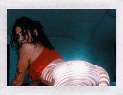 Leaked petite_polaroid header onlyfans leaked