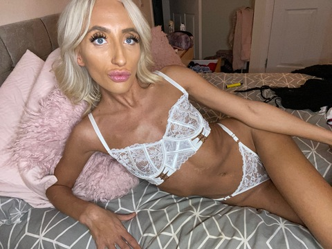 Leaked petitebee993 header onlyfans leaked