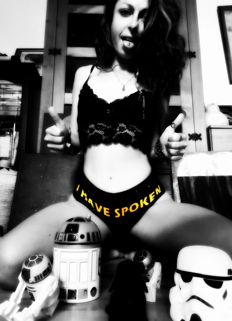 Leaked petitepixxxie header onlyfans leaked
