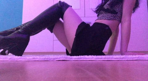 Leaked pinkiemochi header onlyfans leaked