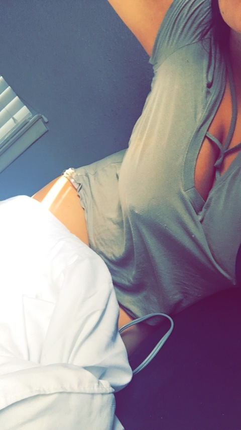 Leaked queen_v_tx header onlyfans leaked