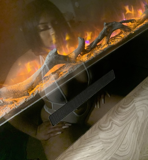 Leaked queengiselle_ header onlyfans leaked
