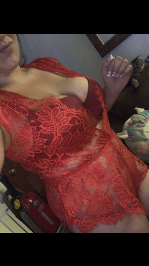 Leaked raenamarie header onlyfans leaked
