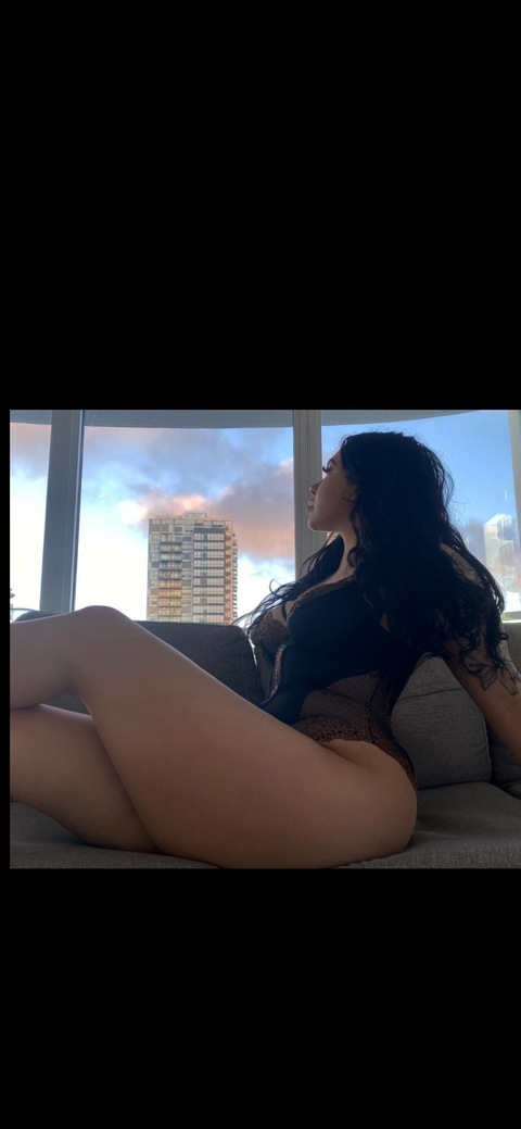 Leaked realcomeupqueen header onlyfans leaked