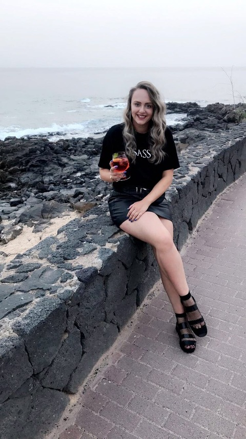 Leaked rebeccalou header onlyfans leaked