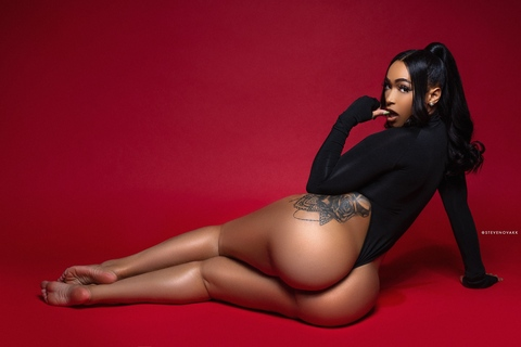 Leaked robynbanks header onlyfans leaked
