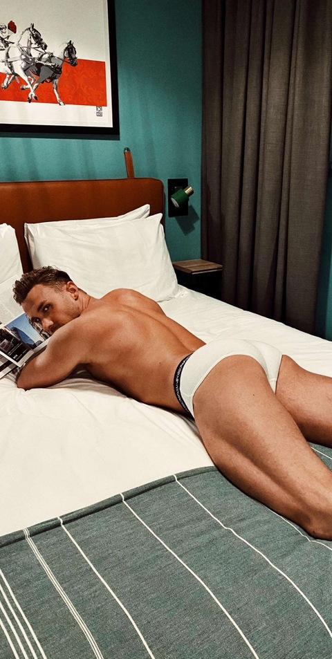 Leaked rossilino-free header onlyfans leaked