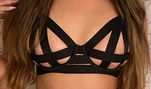 Leaked roxxiefoxybaddie header onlyfans leaked