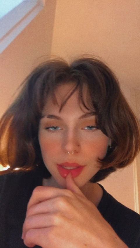 Leaked saturngrace header onlyfans leaked