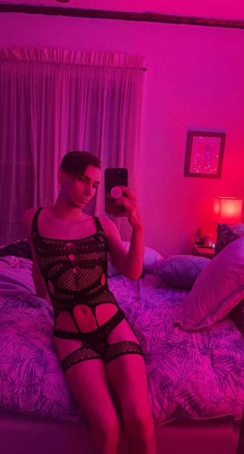 Leaked seeley_noah96 header onlyfans leaked