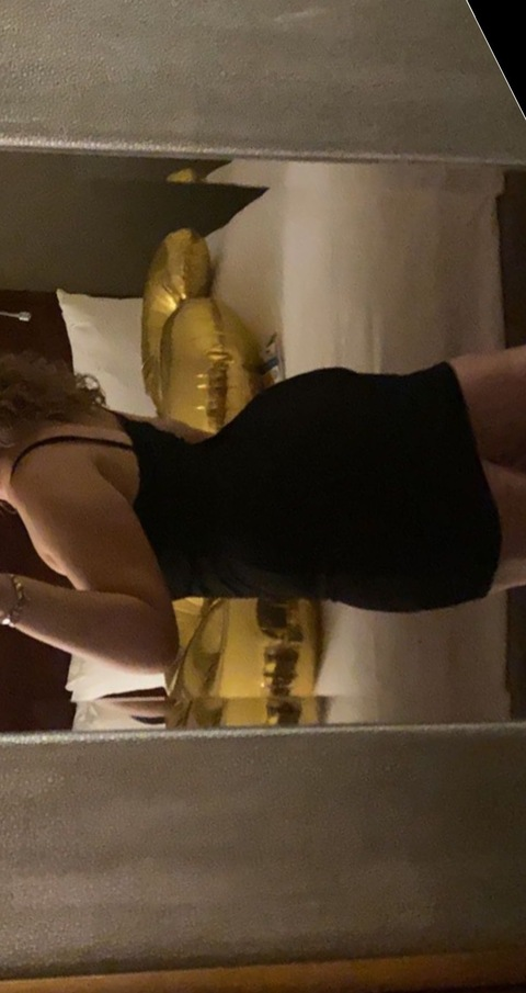 Leaked sfromyourdreams header onlyfans leaked