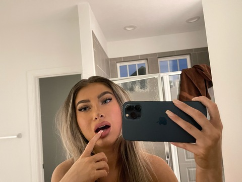 Leaked shayaraynee header onlyfans leaked