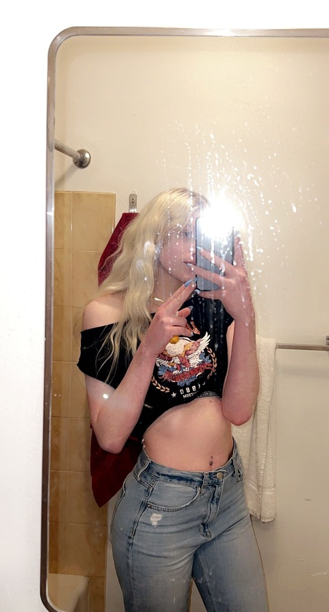 Leaked shylovee header onlyfans leaked