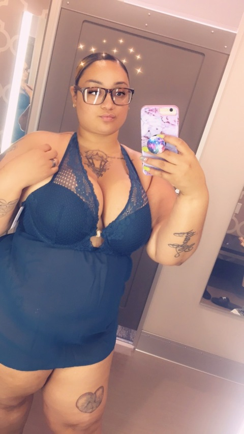 Leaked simply_a_bbw_queen header onlyfans leaked