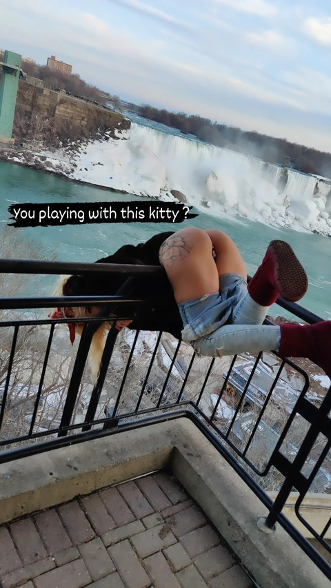 Leaked sinisterpeachh header onlyfans leaked