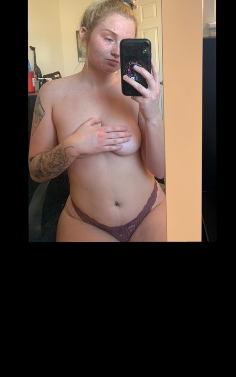 Leaked skybabybluee header onlyfans leaked