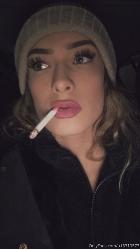 Leaked smokingaliah header onlyfans leaked