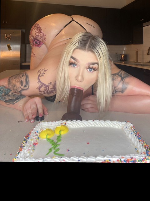 Leaked snowinnhouston header onlyfans leaked