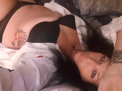 Leaked suzanne69 header onlyfans leaked