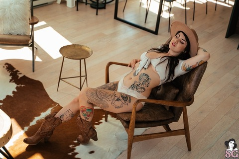 Leaked synthia_valentine header onlyfans leaked