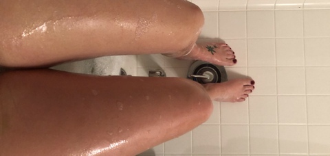 Leaked tallnerdywoman header onlyfans leaked